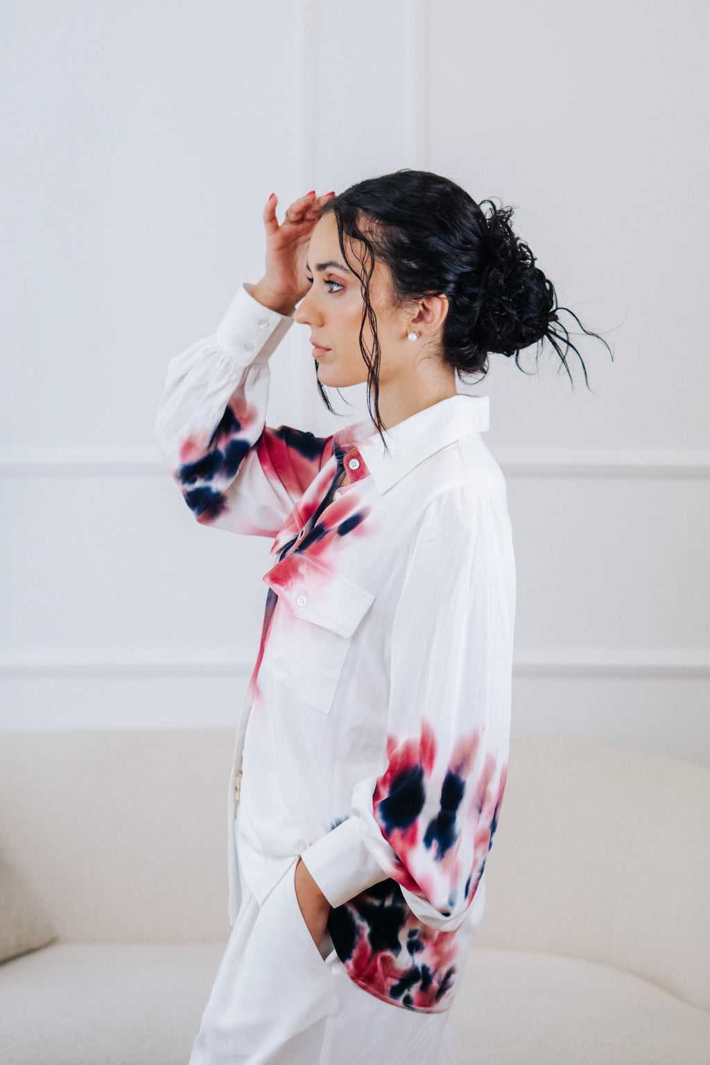 Camisa con Bolsillos — Teñida a Mano